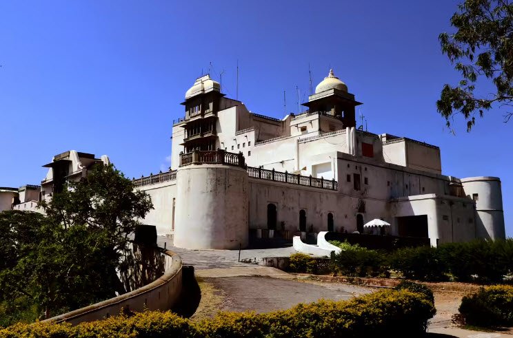 Monsoon Palace, India